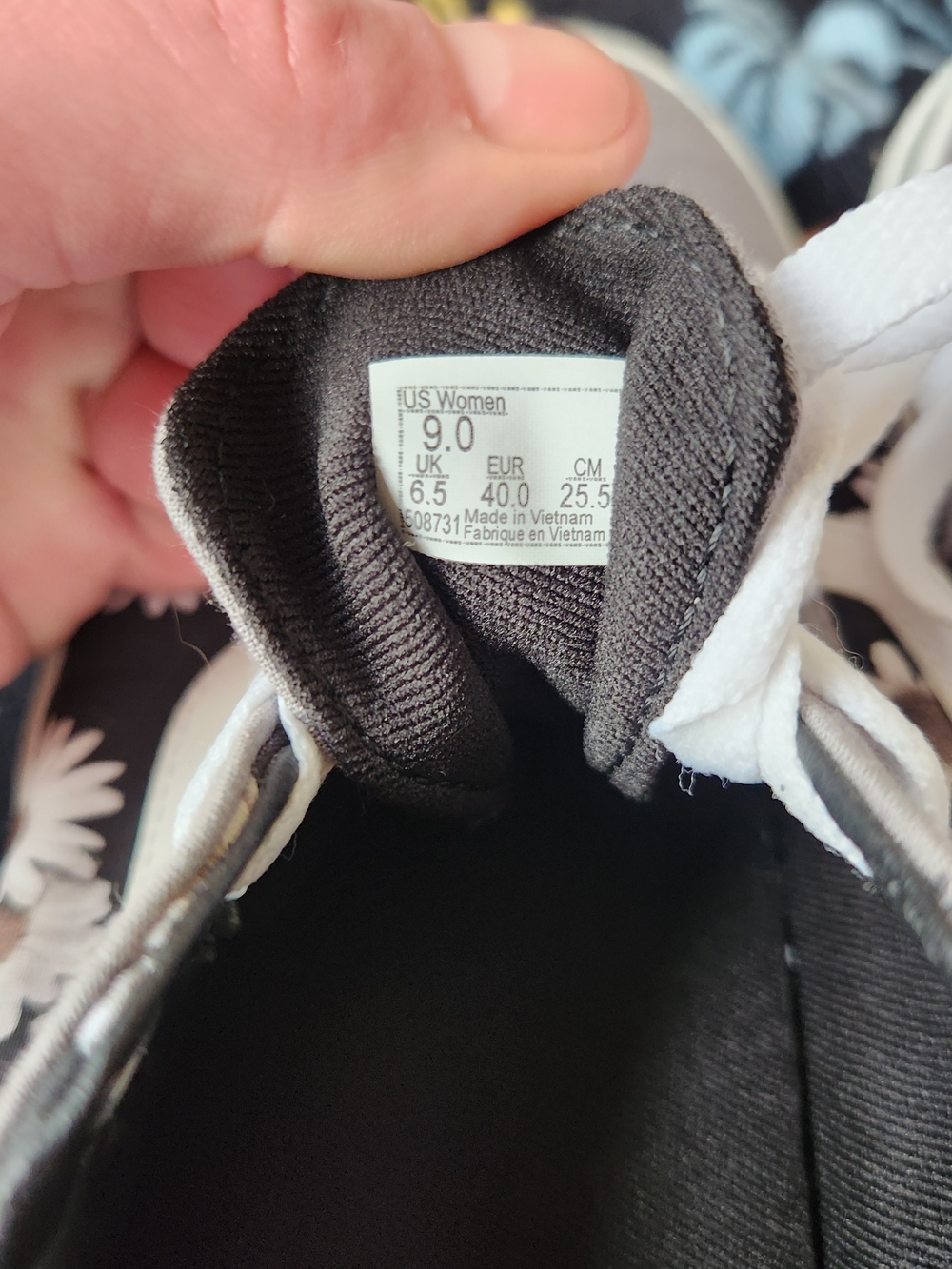Vans Grey With Black White Gold Daisy Graphic Womens Size 9, Mens 7.5 - Picture 4 of 6